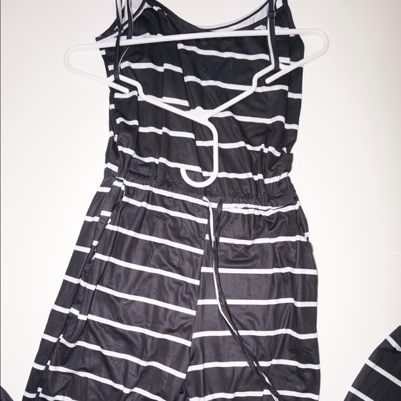 Jumpsuit - Picture 2 of 3